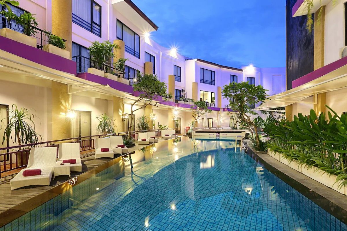 Dubai & Bangkok