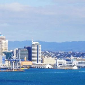 Auckland Flight Deals