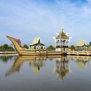 Brunei Holidays