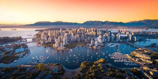 Vancouver & Sail Alaska’s Hubbard