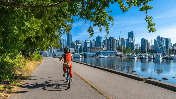 Vancouver & Sail Alaska’s Hubbard
