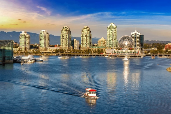Vancouver & Sail Alaska’s Hubbard