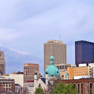 Dayton Hotels