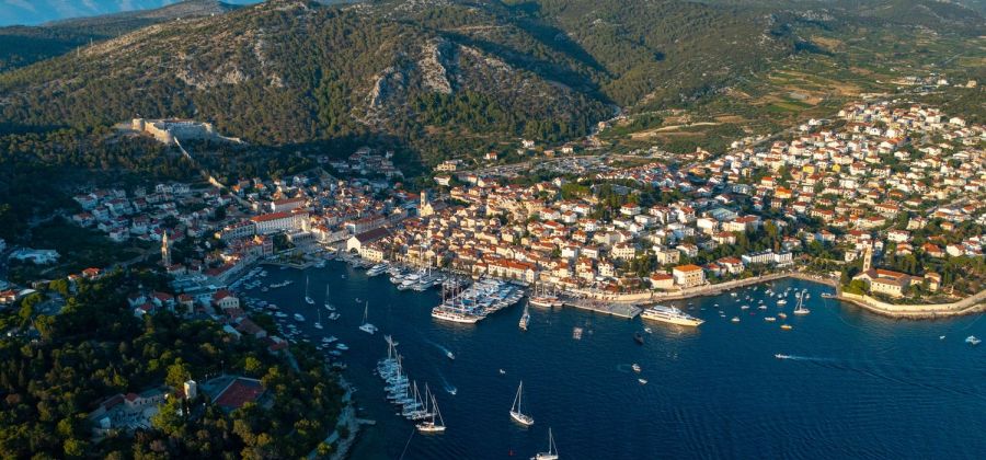 Croatia Coastal Cruise: Adriatic Highlights