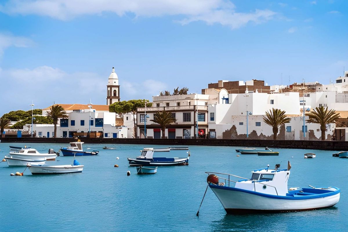 Barcelona  & Lanzarote Holidays