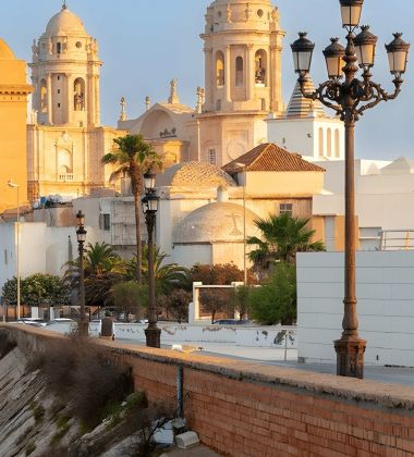 Rome to Tampa via Barcelona, Cadiz & Nassau Cruise - 19 Nights