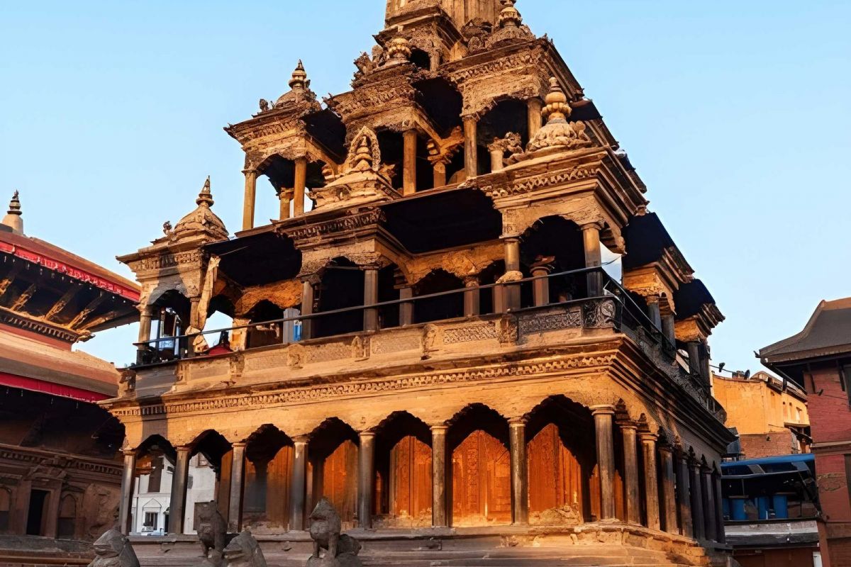 Ultimate Nepal Adventure: Culture, Safari & Trekking – 11 Nights