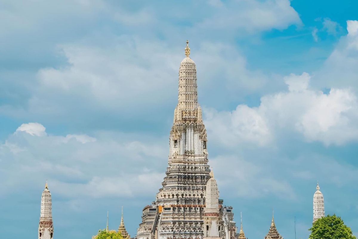 Luxury Thailand Retreat: Bangkok & Phuket – 10 Nights