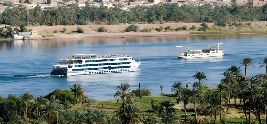 Nile cruise