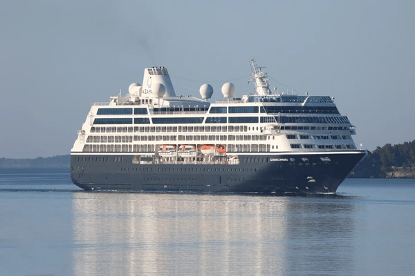 South East Asia Cruise: Singapore & Indonesia: Singapore, Semarang & Benoa - 12 Nights