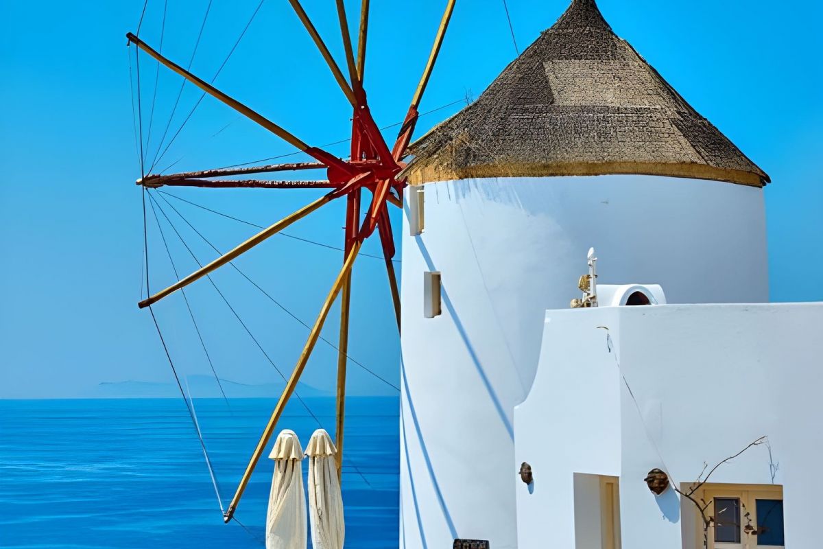 Greece Uncovered: Santorini, Athens & Corfu – 9 Nights
