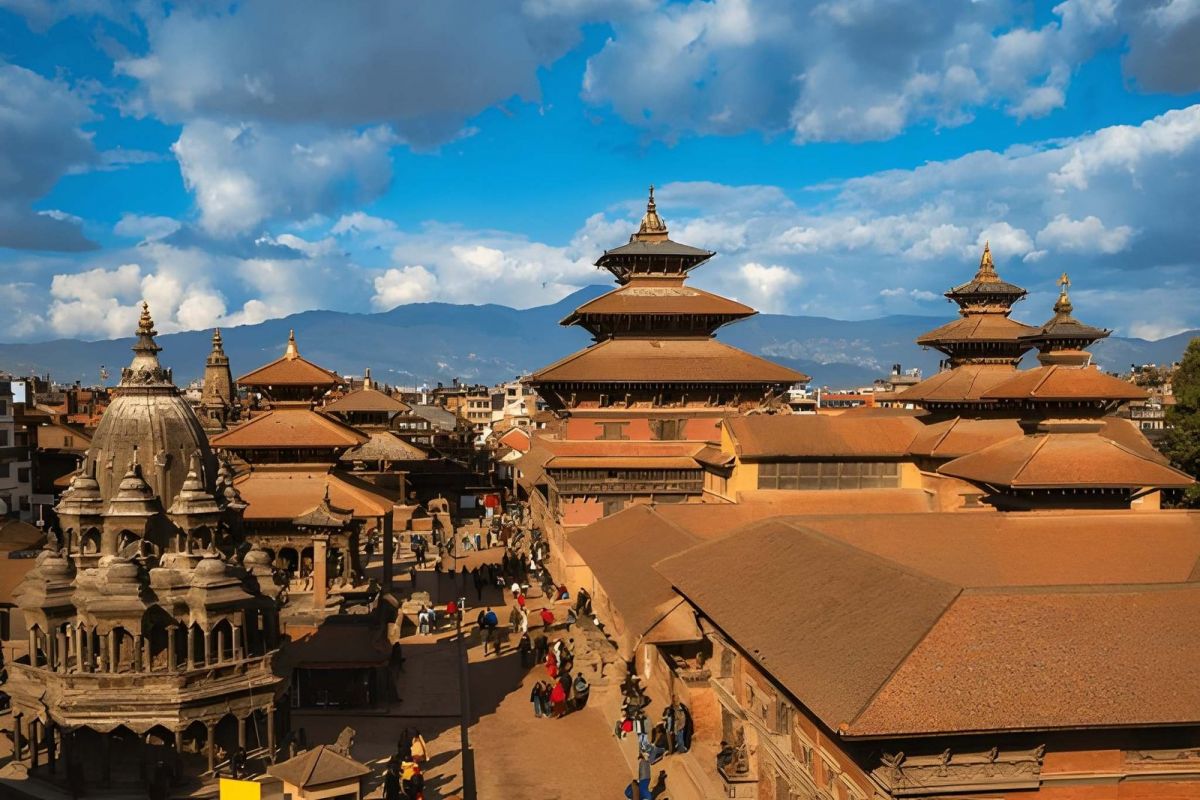 Ultimate Nepal Adventure: Culture, Safari & Trekking – 11 Nights